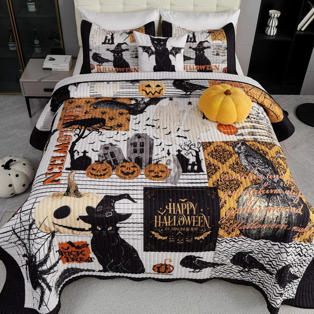 Halloween Themed Quilt Set With 3 Pillow Shams Lightweight