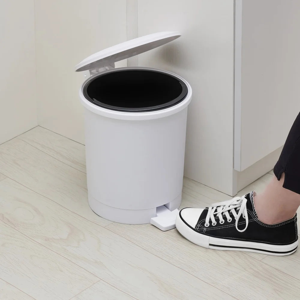 XMSJ Round Plastic Step Trash Can With Soft Close Lid