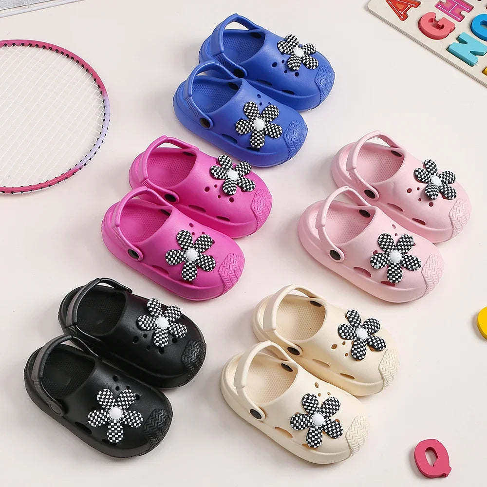 New Summer Children Beach Slippers Soft Anti-Slip Comfort Hole Flower Sandal for Boy Girl Cute Light Breathable Garden Shoes