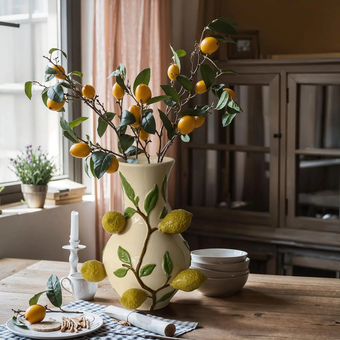Hign-concerned Strawberry Themed Ceramic Flower Vase