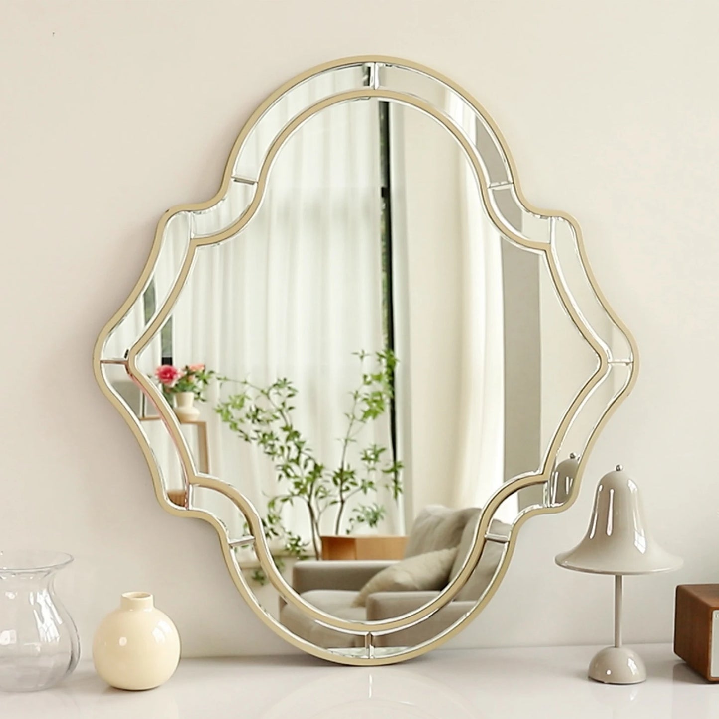 Hign-concerned Gold Wall Mirror Glass Frame Golden Rim