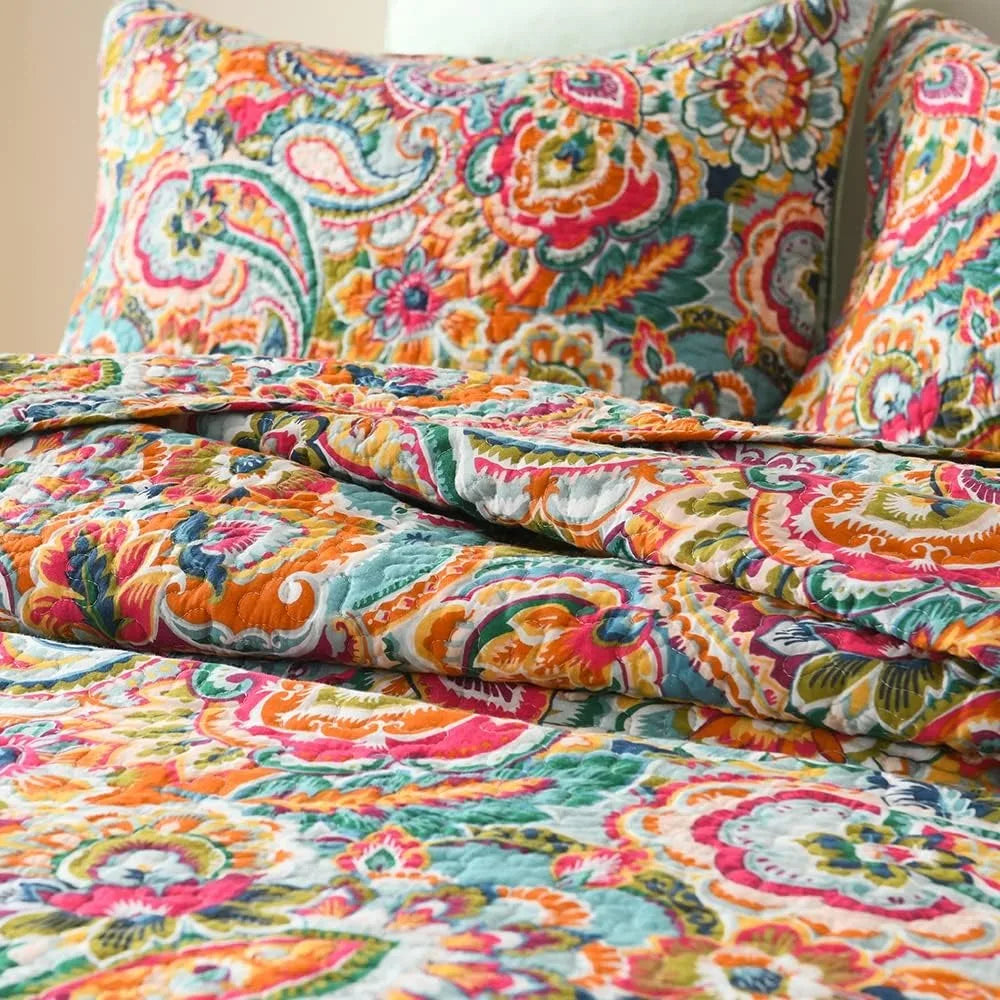Reversible Cotton Bedspread Quilt Set With Floral Paisley