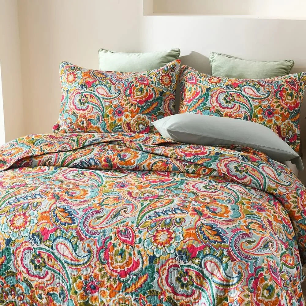 Reversible Cotton Bedspread Quilt Set With Floral Paisley